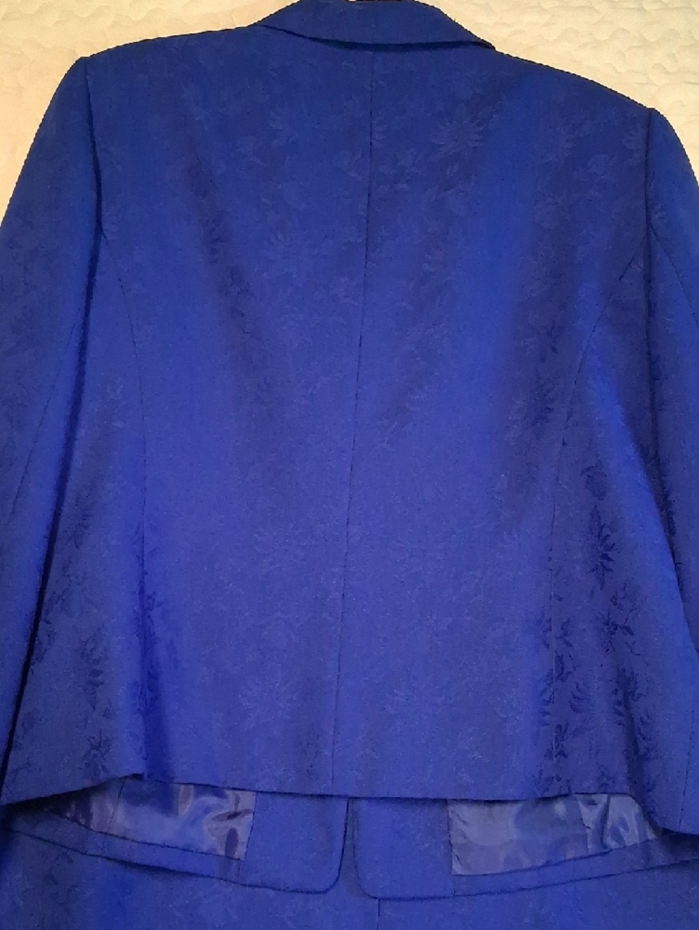 Le Suit Collection Bold Blue Jacket and Skirt Set Size 18,Business, Church, MofB - Picture 11 of 13